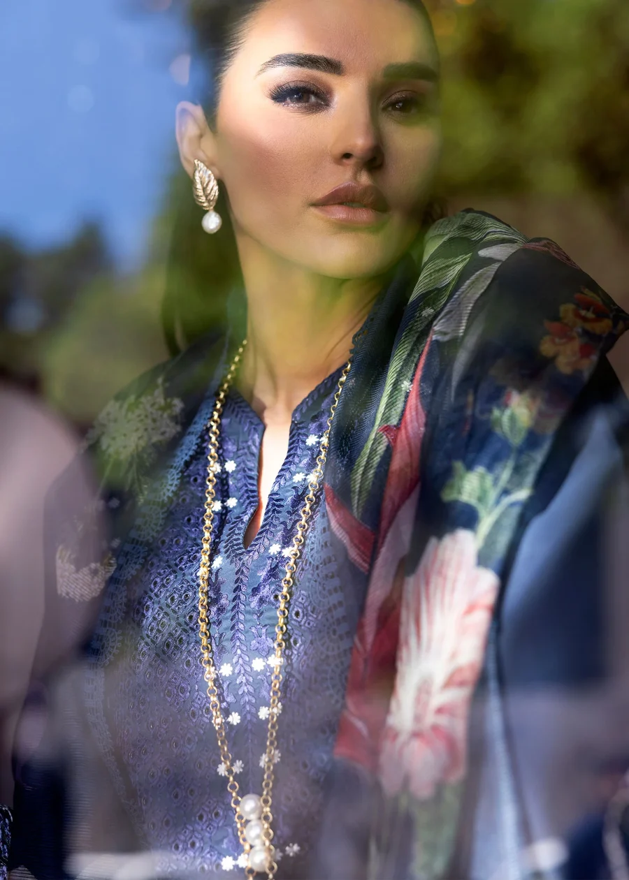 STITCHED BY CC D-02B SAIRA SHKIRA 3PC - Image 3