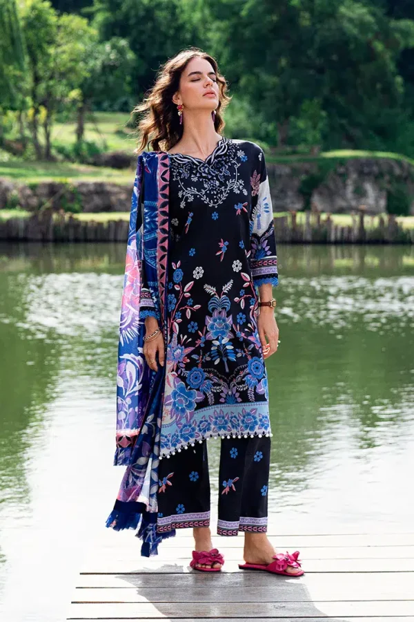 ROHEENAZ BLACKBERRY FROST