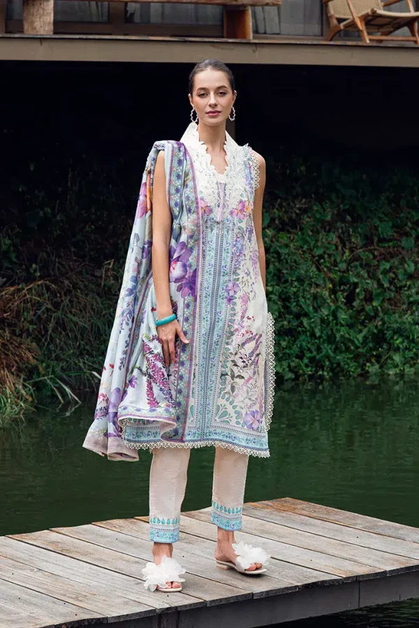 ROHEENAZ BLOOM GLIMMER