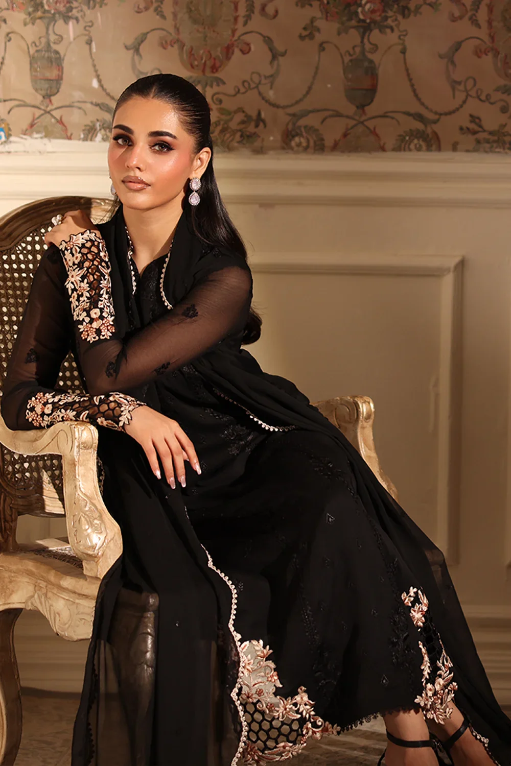 AZURE FESTIVE DUSKEN LACE – CLOSET CLOUD