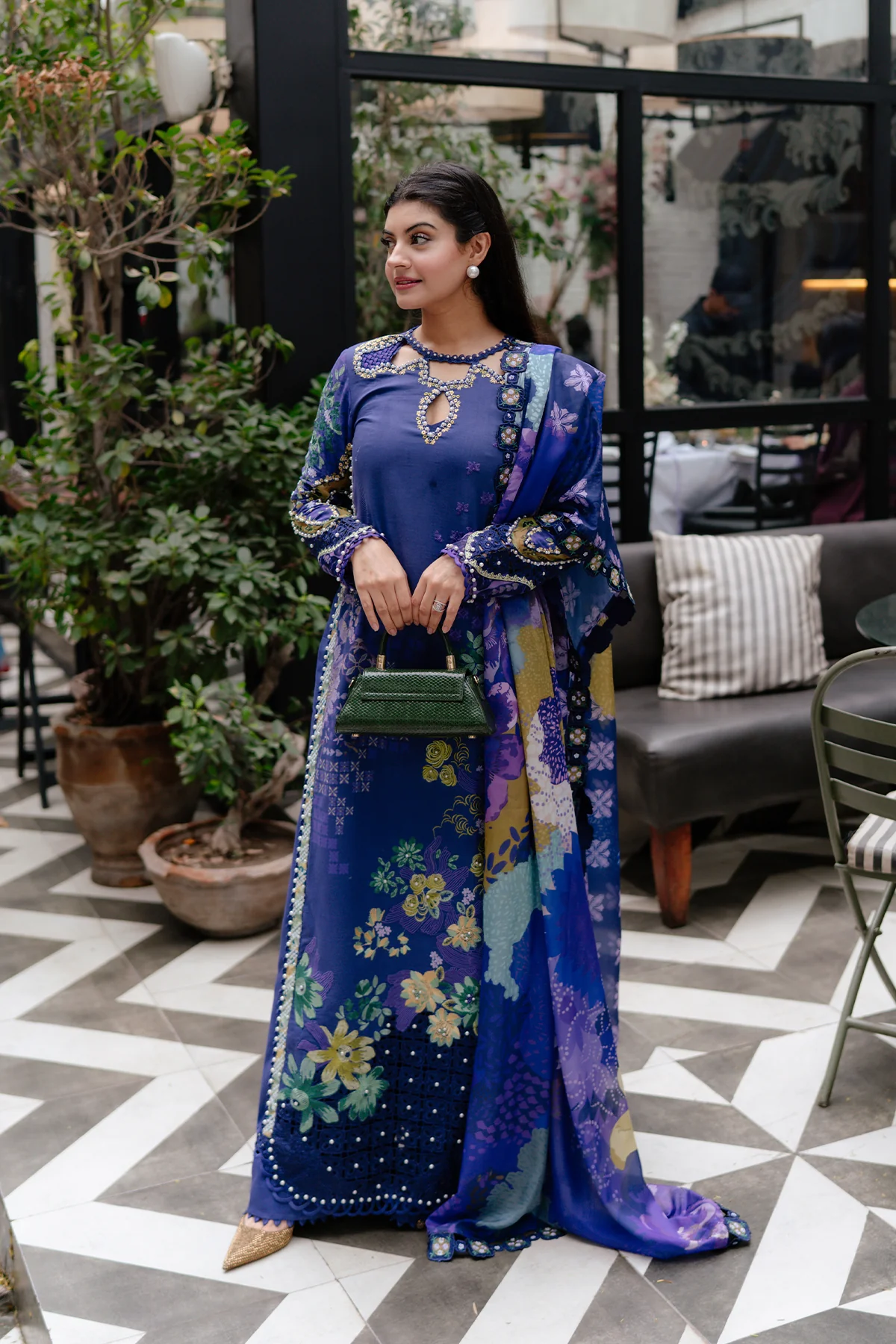 AFROZEH LUMORA - Image 2