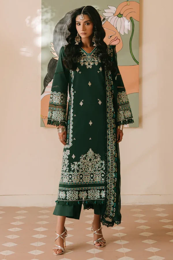 MAHNUR SHANAYA SIYAHGUL